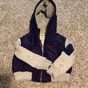 Toddler boys coat size 2T blue and gray zip up style with pockets and hood